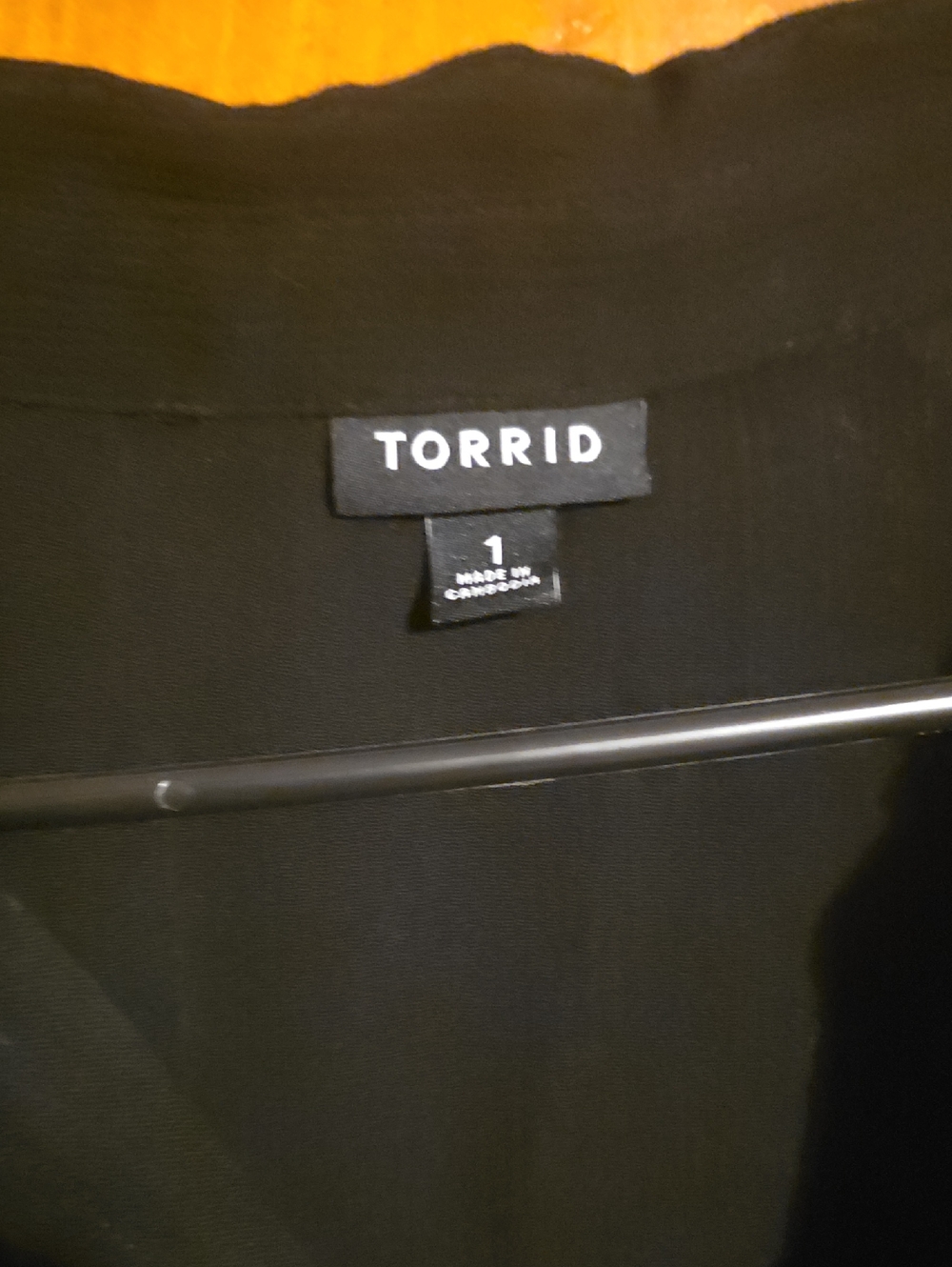 Torrid Size 1 Top - Picture 3 of 4